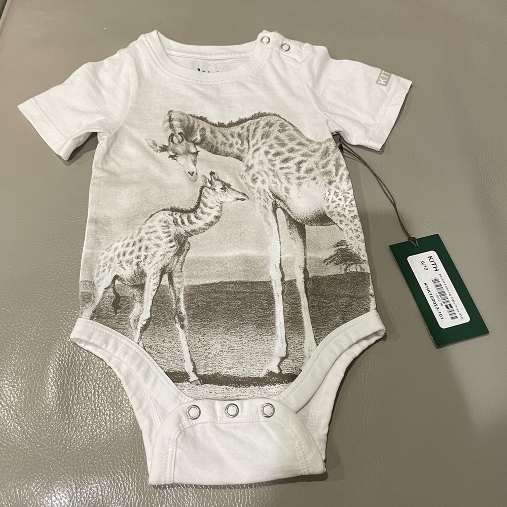 Kith for American Museum of Natural History Giraffe Onsie
